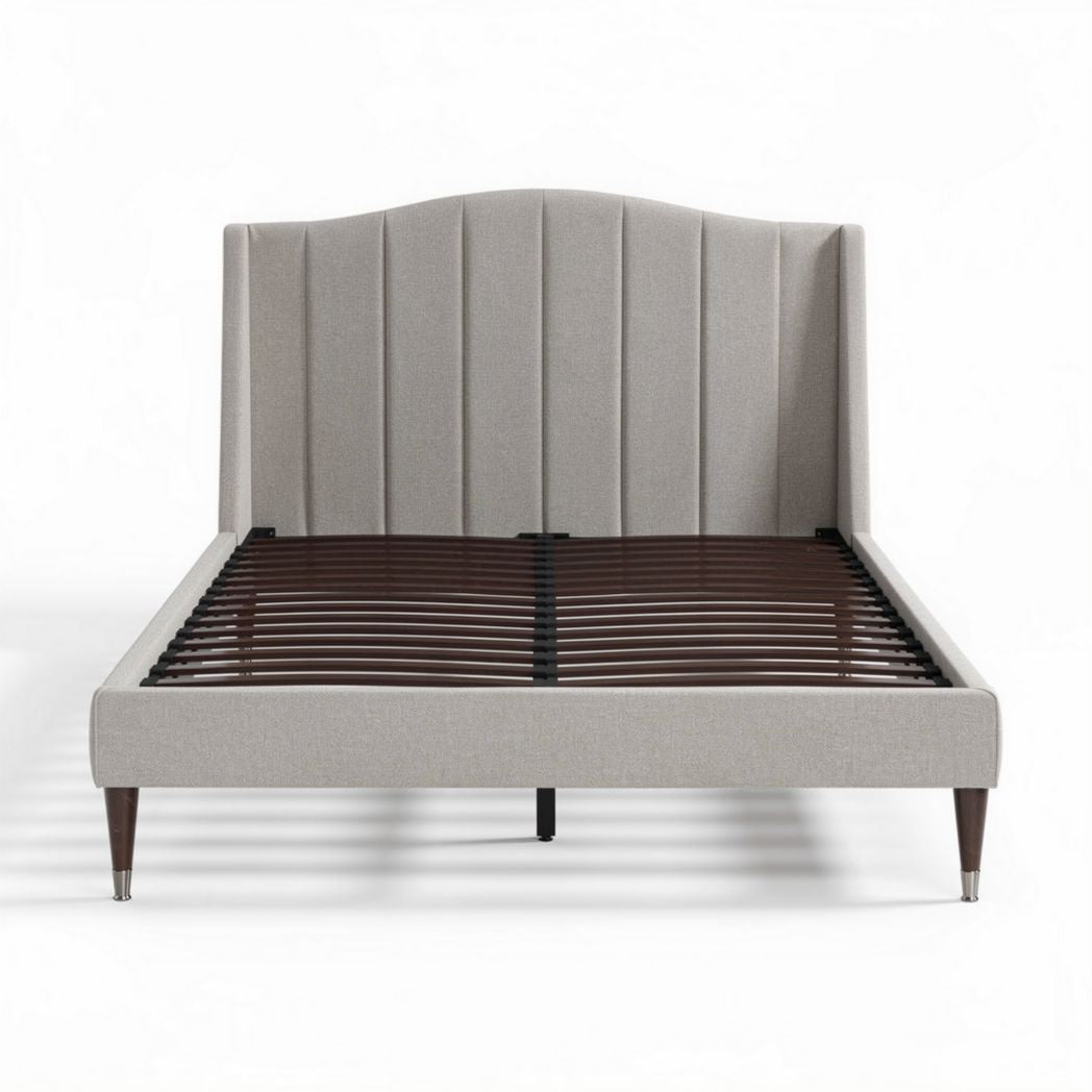 Bettgestell mit gepolstertem Kopfteil aus Stoff in grau 200 x 160 x 110cm